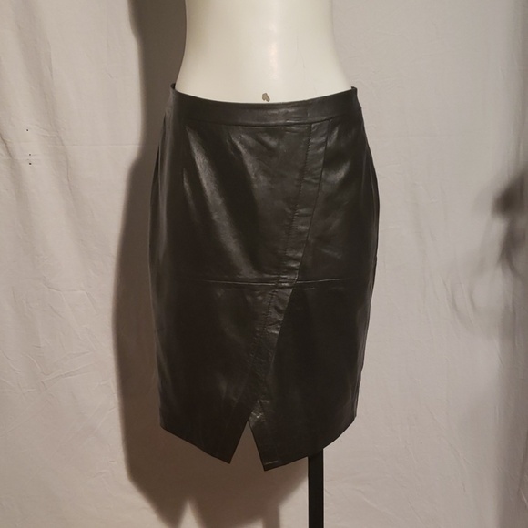 COPY - Halogen black leather skirt size 4p - Picture 1 of 8